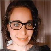 Laureata in Scienze Politiche: Diritto, Biologia, Storia, Educazione Civica