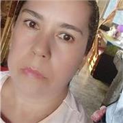 profesora de dibujo esta interesada en enseñar