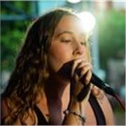 Profesora de canto y de iniciación a la musica