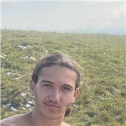 ayant été dans une filière générale, je peux enseigner dans n’importe quelle matière avec une appétence particulière pour les math