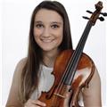 Chica de 19 años imparte clases de lenguaje musical y violín para todas las edades