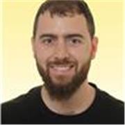 Graduado en animacion 3d, y un master en modelado de personajes e iluminacion, experiencia en estudios de videojuegos y outsourcin