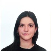 Graduada en Sociología, con conocimientos en ciencias sociales, estadística básica y experiencia en entornos angloparlantes.