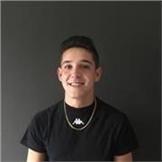 Cerchi lezioni di tennis divertenti, formative e che non svuotino il portafoglio? Lezioni di tennis per tutti i livelli