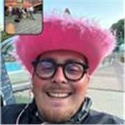 J’aimerai partager mon savoir sur le français en pouvant traduire cette langue à travers le basque ou l’anglais 