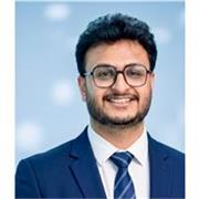 English tutor who teaches with passion for everyone