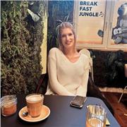 Erfahrene Nachhilfelehrerin für Englisch mit internationaler Erfahrung