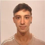 Profesor de educación primaria especializado en las asignaturas troncales y estudiando mención de educación física.
