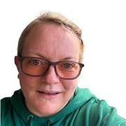 I describe myself as an experienced teacher who is passionate about supporting and passing on a life long passion for learning.