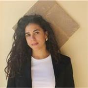 Studentessa magistrale impartisce lezioni di italiano, storia e storia dell'arte