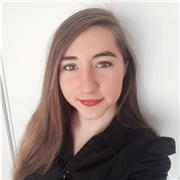 J'aime transmettre mon savoir et serait heureuse de vous aider dans vos projets.