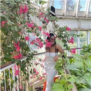 Vous avez besoin d’un prof particulier, ne cherche plus trop loin je suis disposée et disponible à t’aider.