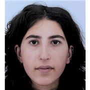 Étudiante donnant des cours particuliers en maths/physique/chimie/géographie/français