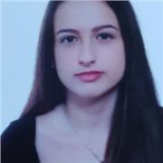 Doy clases particulares a estudiantes de primaria y secundaria.