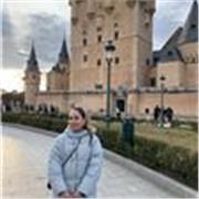 Soy una persona activa, creativa, con capacidad de transmisión eficaz y con una gran conexión con los niños.