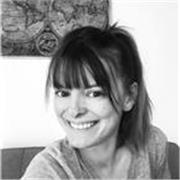Je donne des cours particuliers pour des personnes ayant des notions d’espagnol et souhaitant perfectionner la langue, conversations en immersions afin d’acquérir de l’aisance et du vocabulaire. 