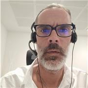 Tutor de español para jóvenes con ganas de aprender de una forma divertida y válida para poder comunicarte de manera sencilla.