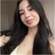 Bachillerato artístico con experiencia con niños pequeños , posibilidad de dar clases de deporte , arte , legua y matemáticas .