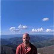 Profesor de Secundaria imparte clases de Francés e Inglés a todos los niveles (A1-C1). Dirigido tanto a adultos como a escolares