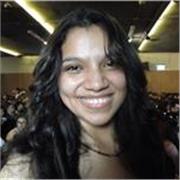 Estudiante de universidad (Estudios Ingleses), apto para todas las edades. 