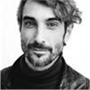 Riscopri il mondo attraverso l'obiettivo: il tuo viaggio da fotografo inizia qui.
