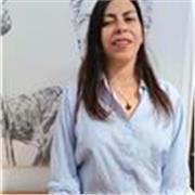 Clases particulares de lingüística general y literatura comparada. Reforzamiento en lecto-escritura. Profesora de español