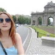 Je m'appelle Maria je réside en Espagne plus exactement à méthodologie est basée sur le fait de vous enseigner de la même manière que les enfants apprennent une langue. Comme une éponge. Beaucoup de communication, un bon environnement et un système basé s