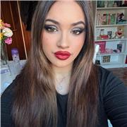 Tengo 17 años. Sin experiencia pero soy espontánea y muy creativa