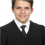 Estudiante de humanidades ofrece clases particulares de lenguas, literatura, historia y filosofia.