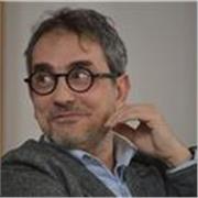 Filosofia, psicologia, sociologia, antropologia, pedagogia agli studenti delle scuole superiori e agli studenti universitari