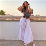 Studentessa di Scienze giuridiche, scuola di Giurisprudenza offre lezioni