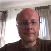 Prof d'informatique en langages de programmation ( Java, Javascript/Typescript, Node.js, Angular) propose des cours d'initiation.