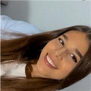 Llevo desde pequeña en el mundo de la música, tocando el clarinete desde los 9 años