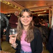 I give private lessons tailored to your level.