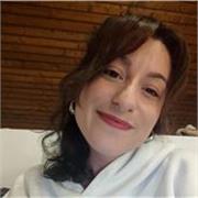 Expert English teacher for conversation, exams, and IELTS