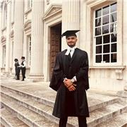 Theoretical physics student teaches maths