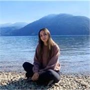 Profesora de Matemática, Química, Física y Biología