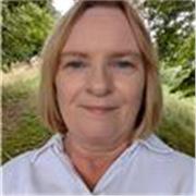 I am a qualified teacher who would like to help children with their education in an online part-time capacity.
