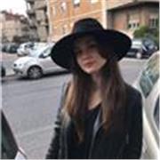 Studentessa di giurisprudenza del quarto offre lezioni di diritto, storia, italiano e supporto allo studio