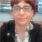 Soy maestra hace más de 15 años estoy capacitada para dar clases de todas las asignaturas básicas de primaria.