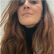 Soy profesora de Geografía e Historia para todos los niveles.