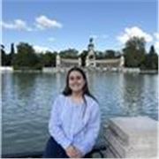 Estudiante de Biología que imparte clases de biología, física y química y matemáticas a alumnos todas las edades hasta bachiller.