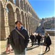 Tutor de asignaturas de ciencias (Matemáticas, Física, Química) e Ingles. Estudiante de Ingeniería