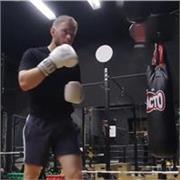 Profesor de boxeo y acondicionamiento físico para todos los niveles