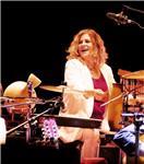 Clases particulares de percusión en Barcelona para todas las edades y niveles. Profesora cubana con más de 20 años de experiencia