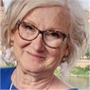 Docente abilitata in Disegno e storia dell'arte, Storia dell'Arte, esperta di Bio architettura