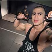 Estudiante de instructor de fitness con más de 6 años de experiencia en el área deportiva