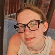 Studentessa universitaria offre ripetizioni a ragazzi e bambini di scuole elementari e medie