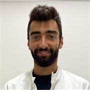 PhD in medicina traslazionale e dottore in Farmacia impartisce lezioni di biochimica e biologia cellulare