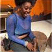 Patient, friendly tutor helping secondary, university students and adults build confidence in English, literature, communication.